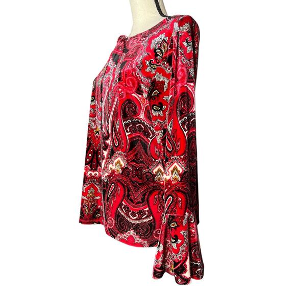 Chico's Women's Velvet blouse in Red Paisley Print Chico Size 2, US Size M - Picture 2 of 6